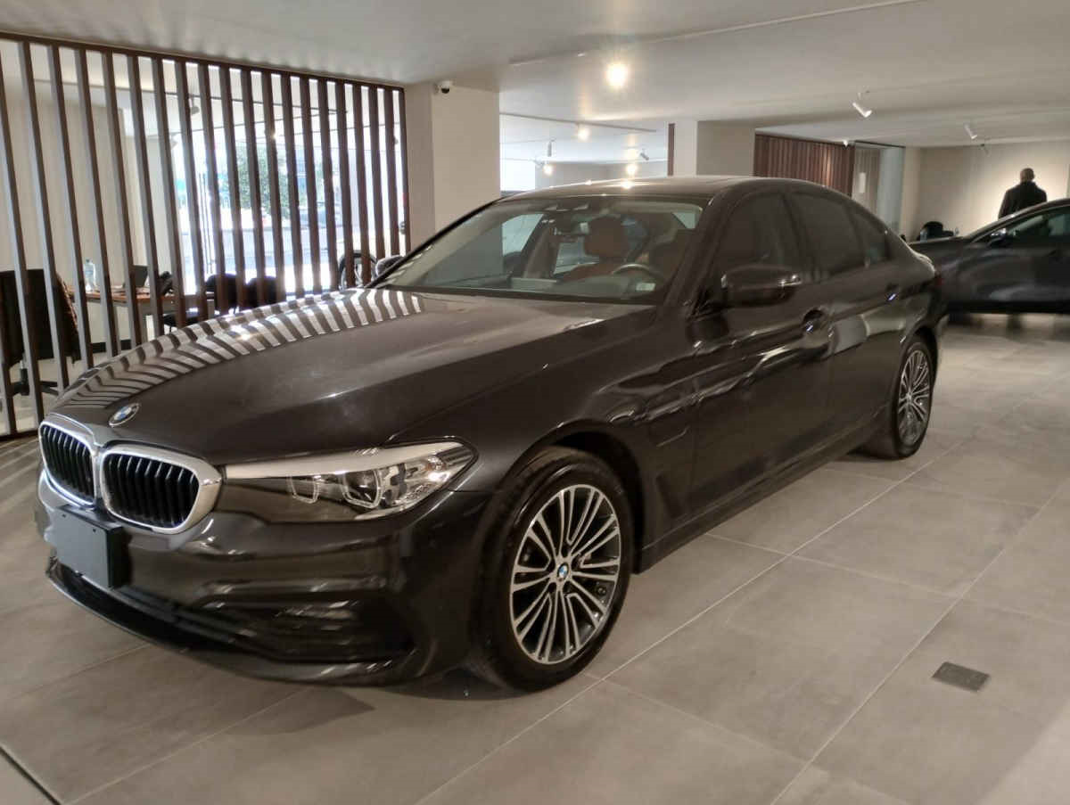 BMW Serie 5 2020 - Encuentra tu auto
