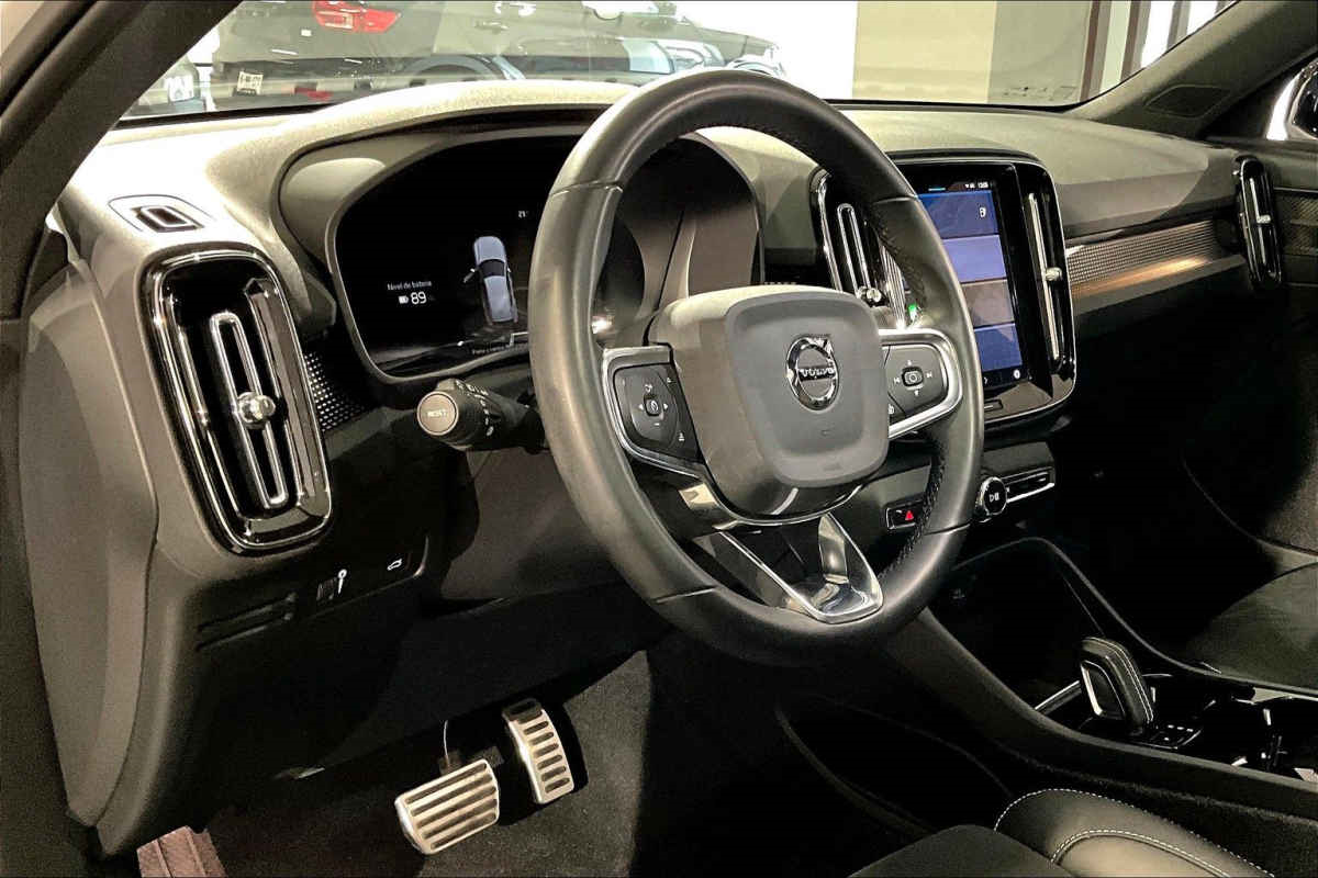 Volvo XC40 2022