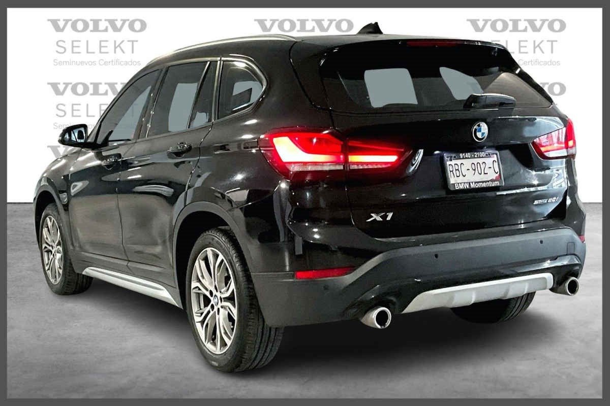 BMW X1 2021