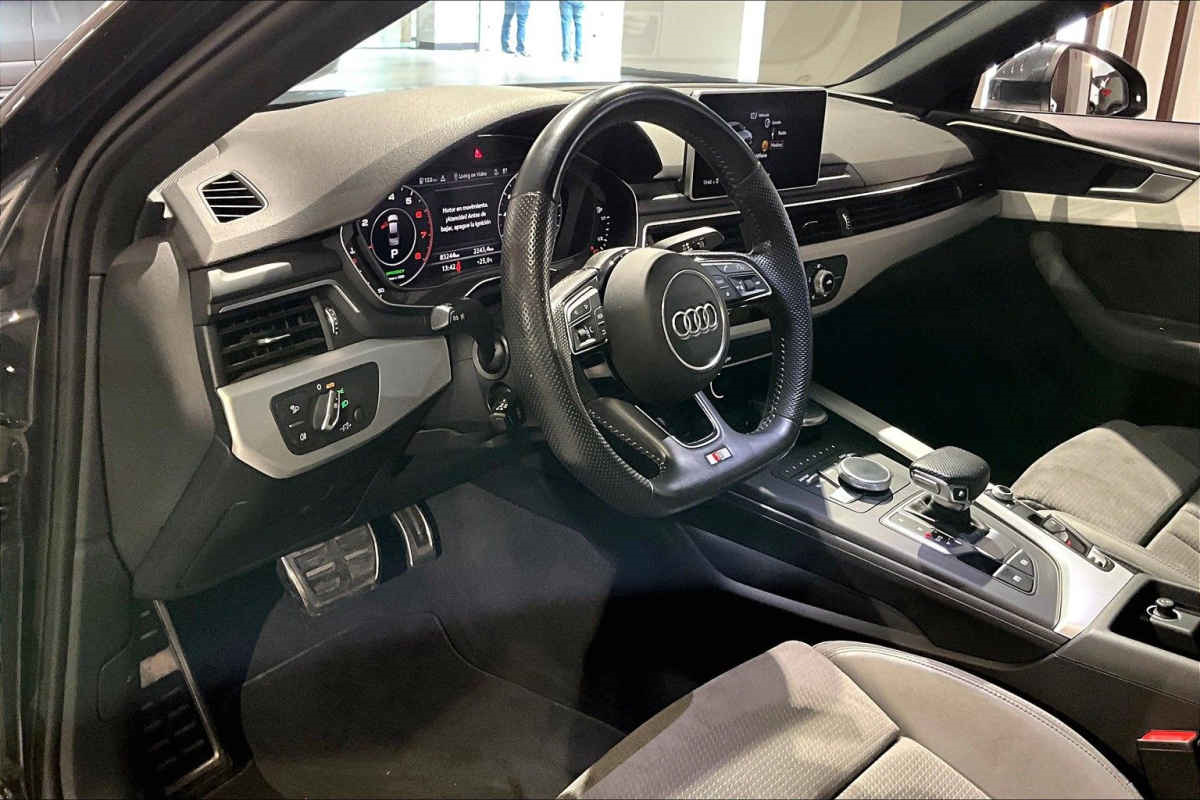 Audi A4 2019