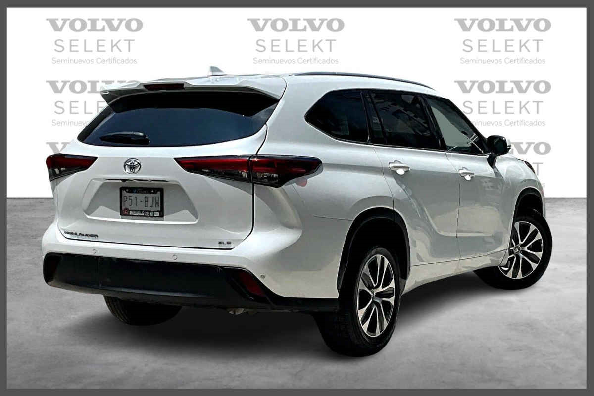 Toyota Highlander 2022