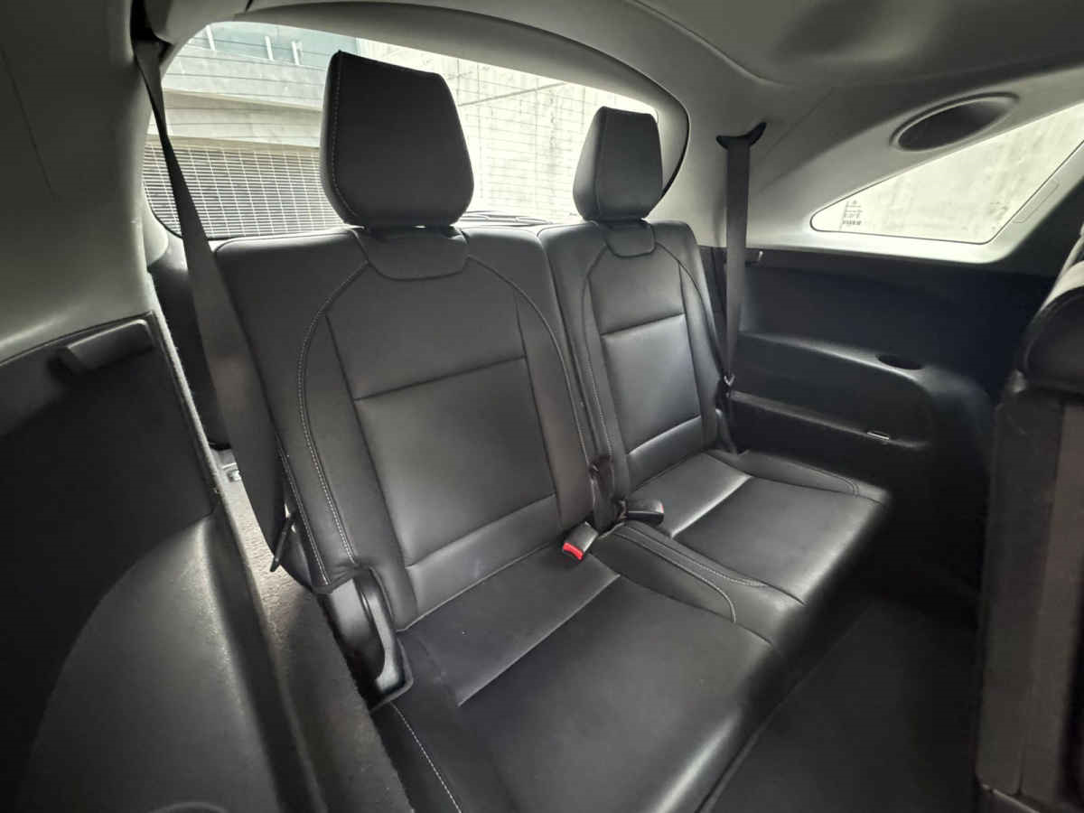 Acura MDX 2019