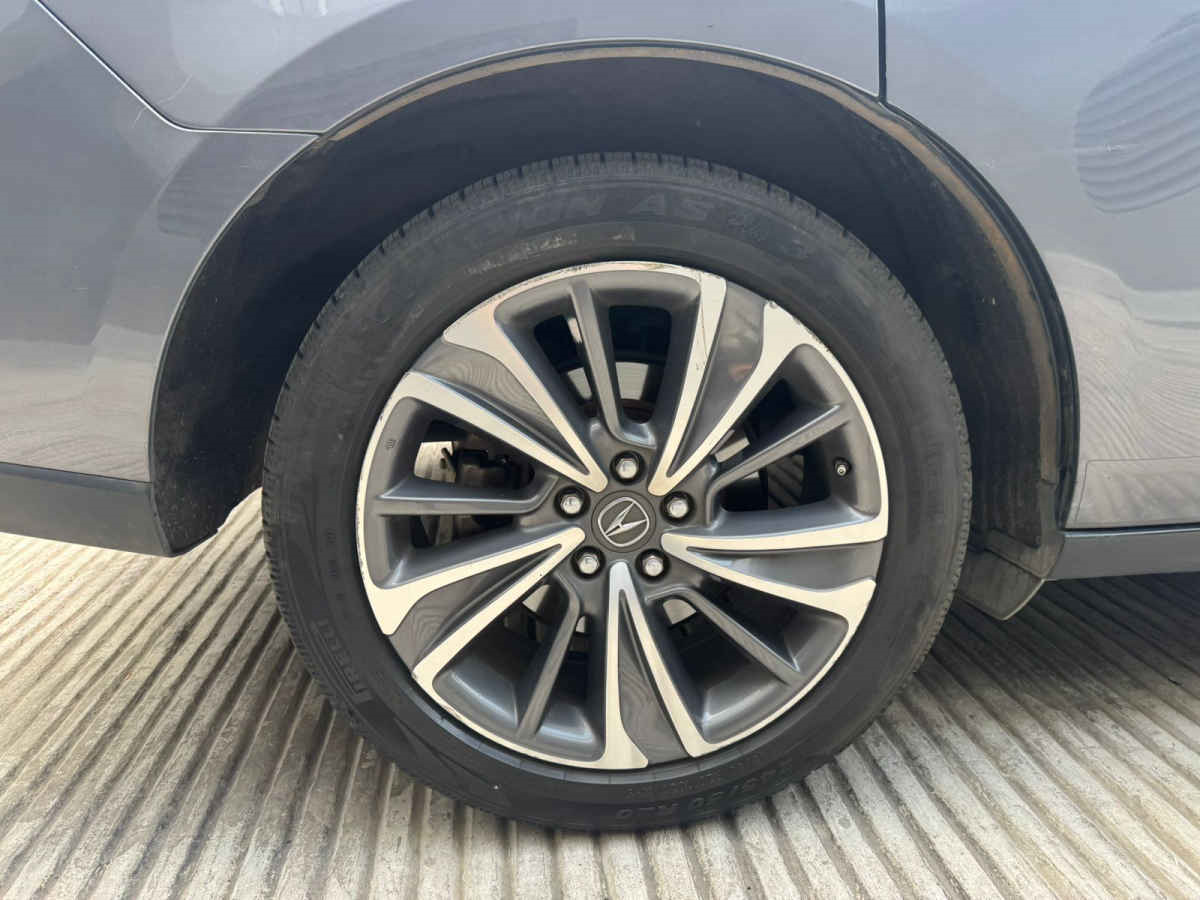 Acura MDX 2019