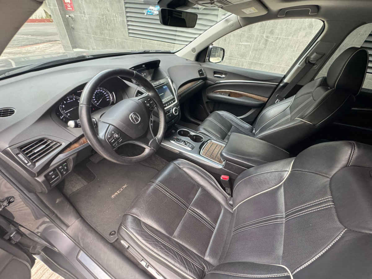 Acura MDX 2019