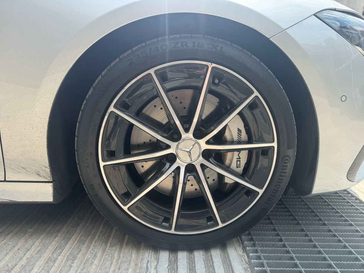 Mercedes-Benz Clase CLA 2024