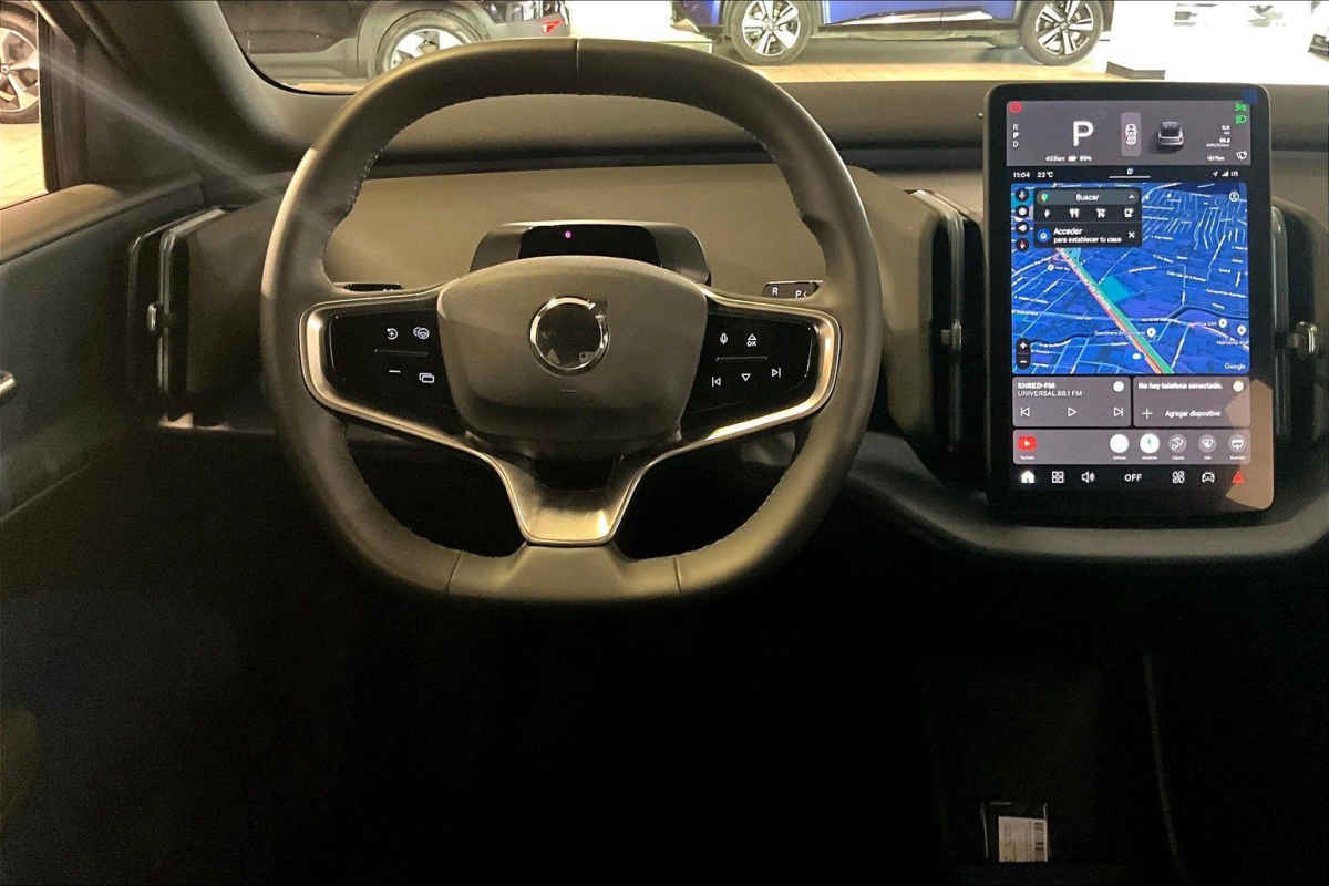 Volvo EX30 2024