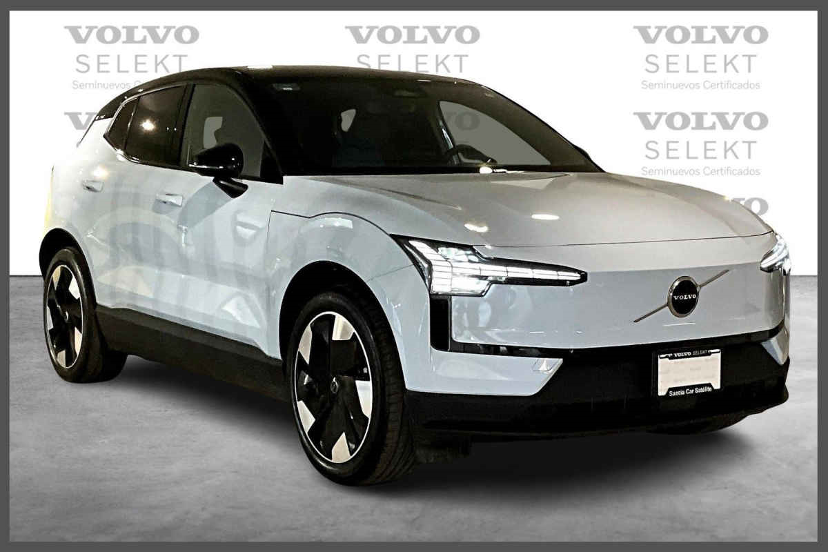 Volvo EX30 2024