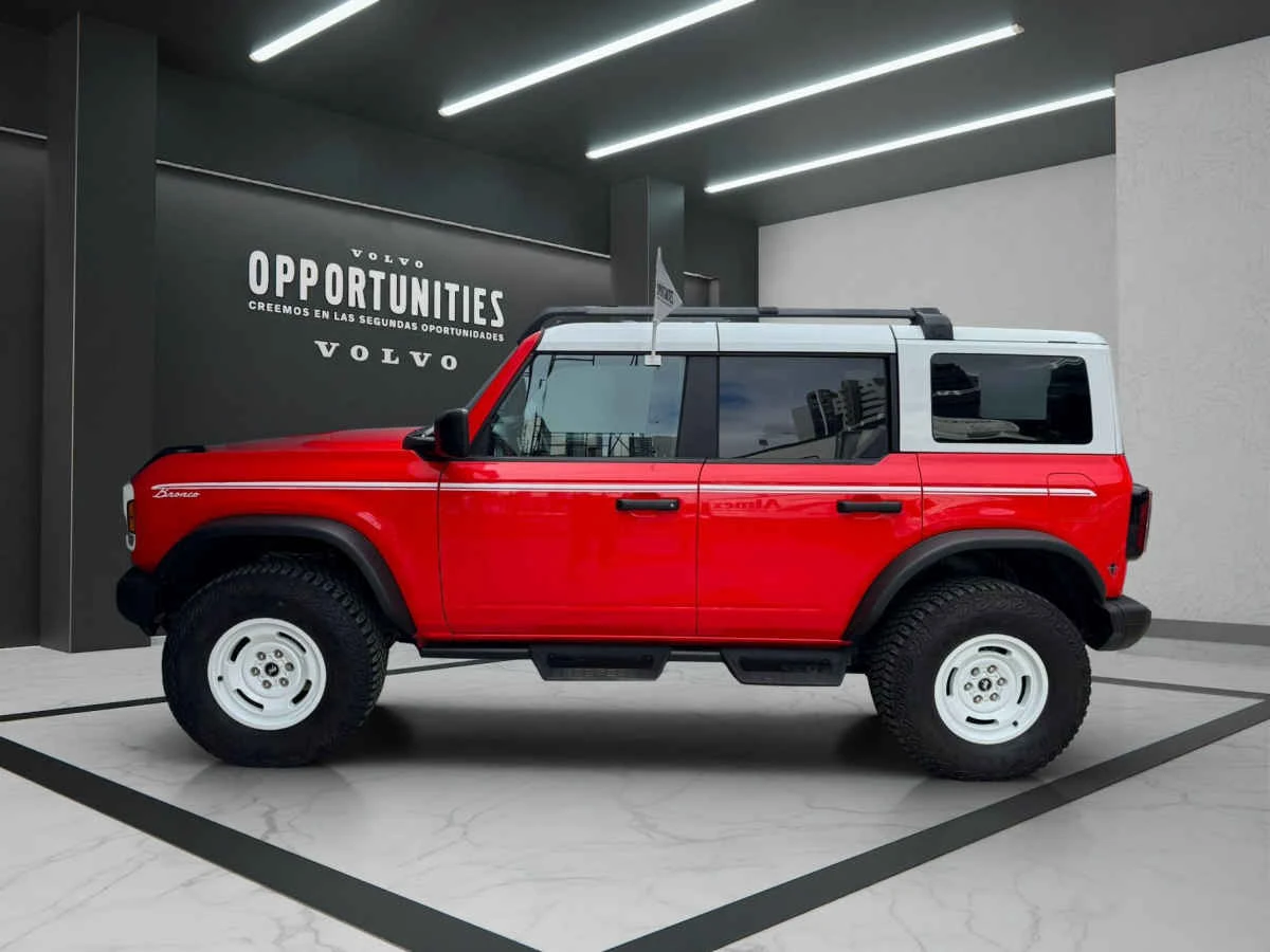 Ford Bronco SUV 2023