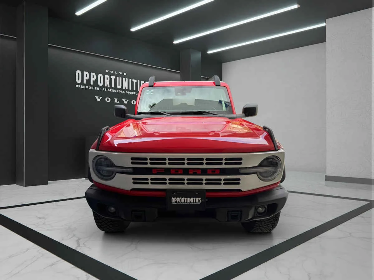 Ford Bronco SUV 2023