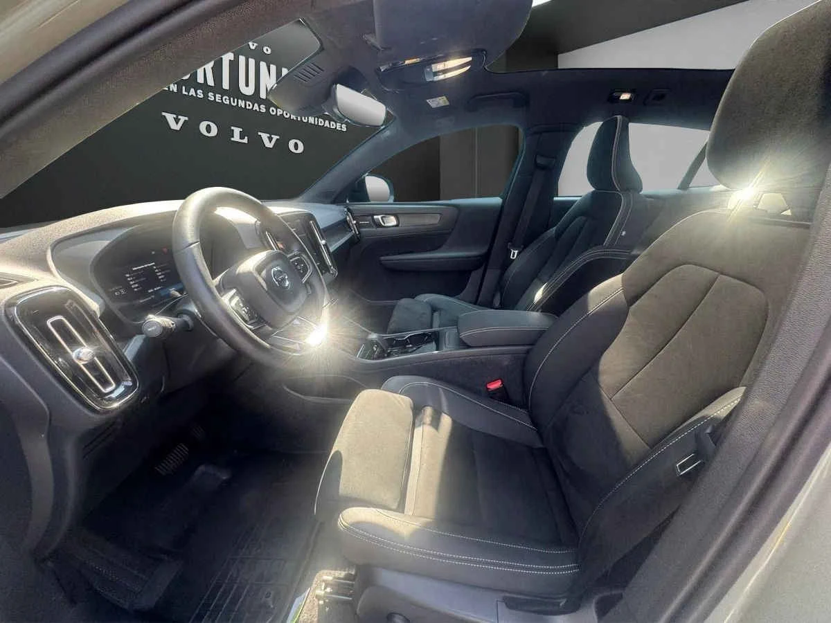 Volvo C40 2024