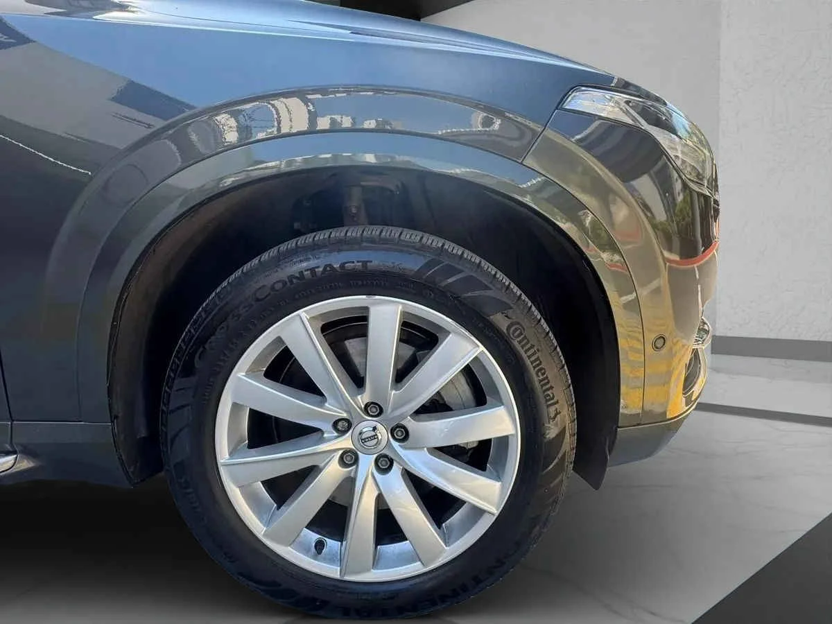 Volvo XC90 2019