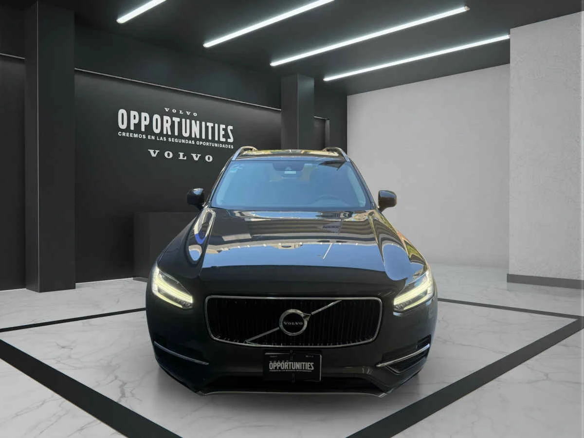 Volvo XC90 2019