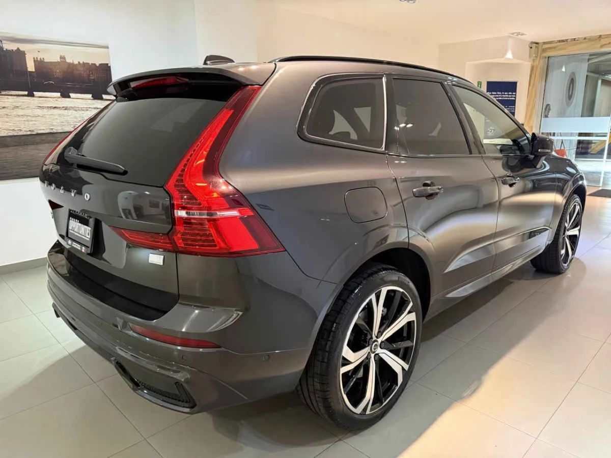 Volvo XC60 2023