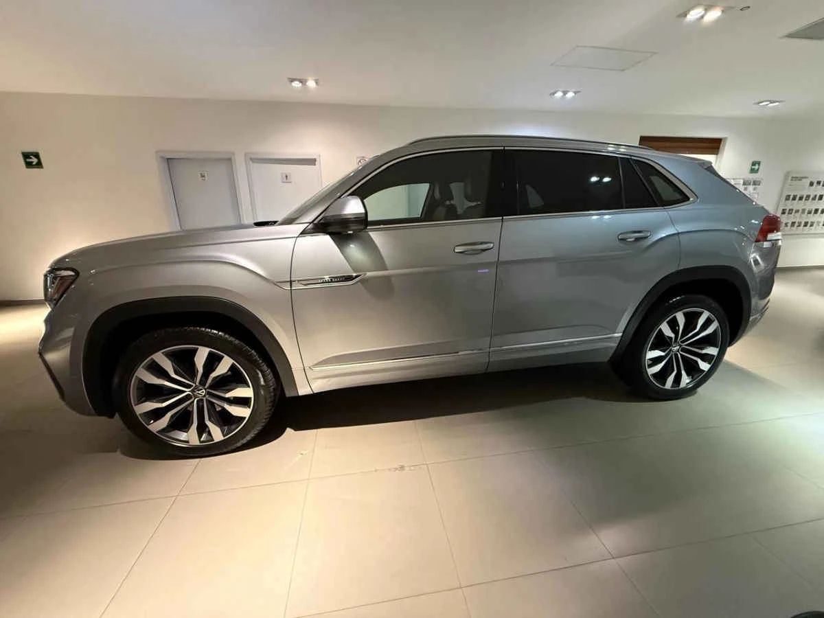 Volkswagen Cross Sport 2021