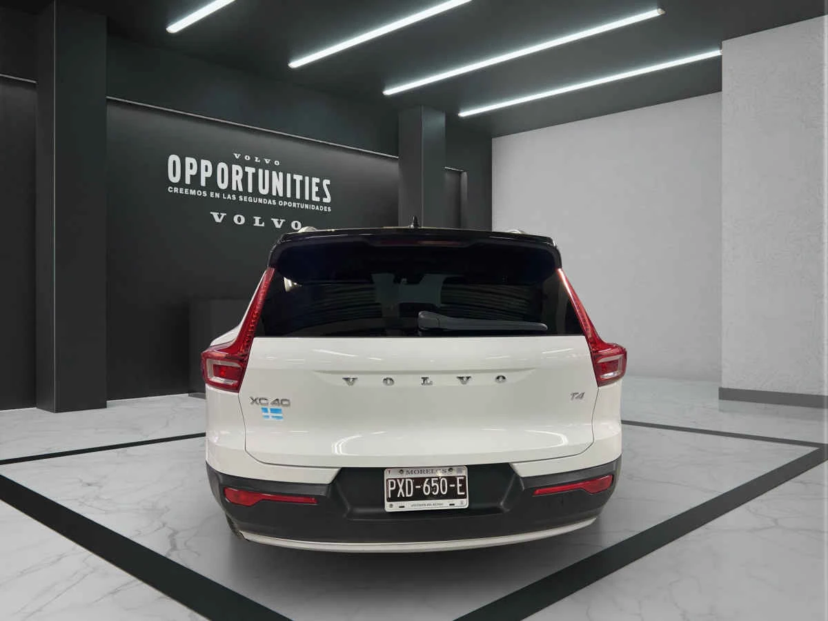 Volvo XC40 2019