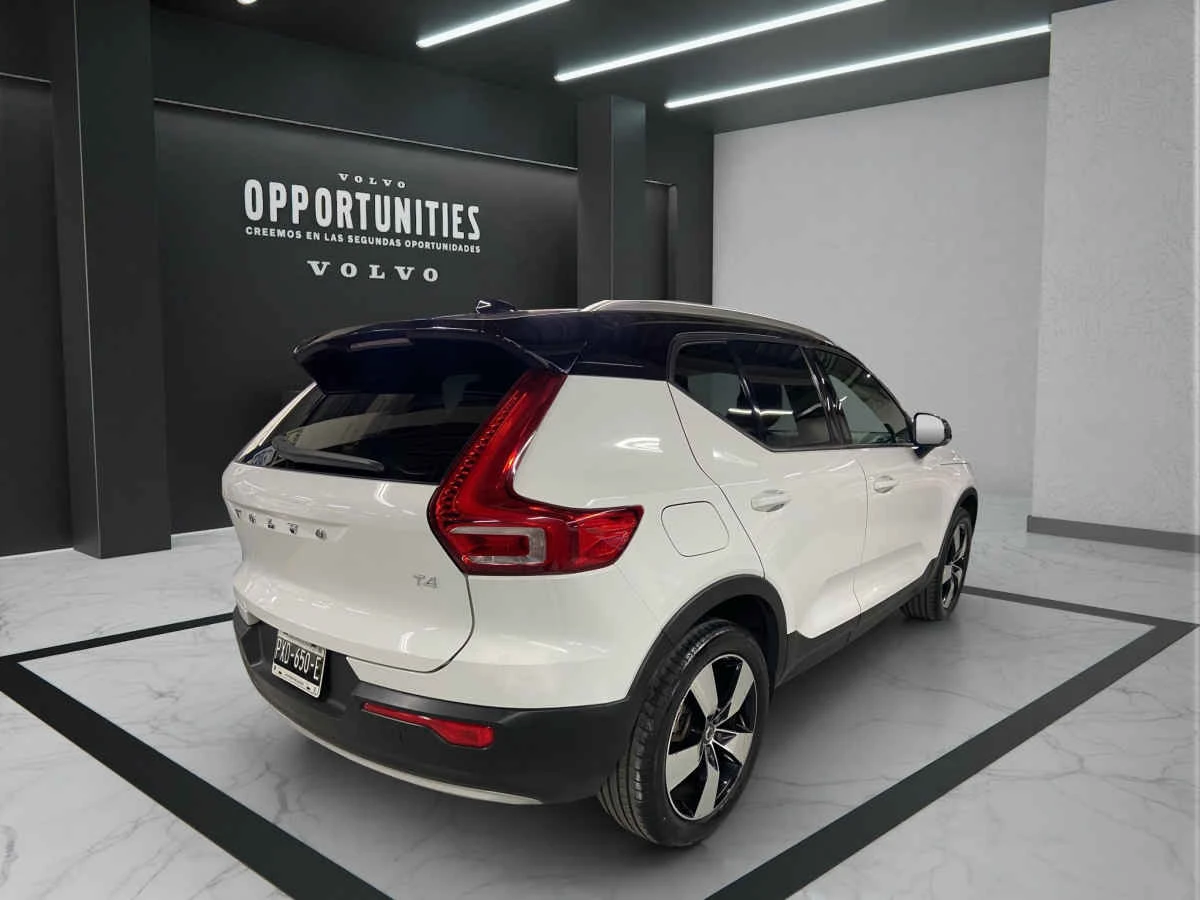 Volvo XC40 2019
