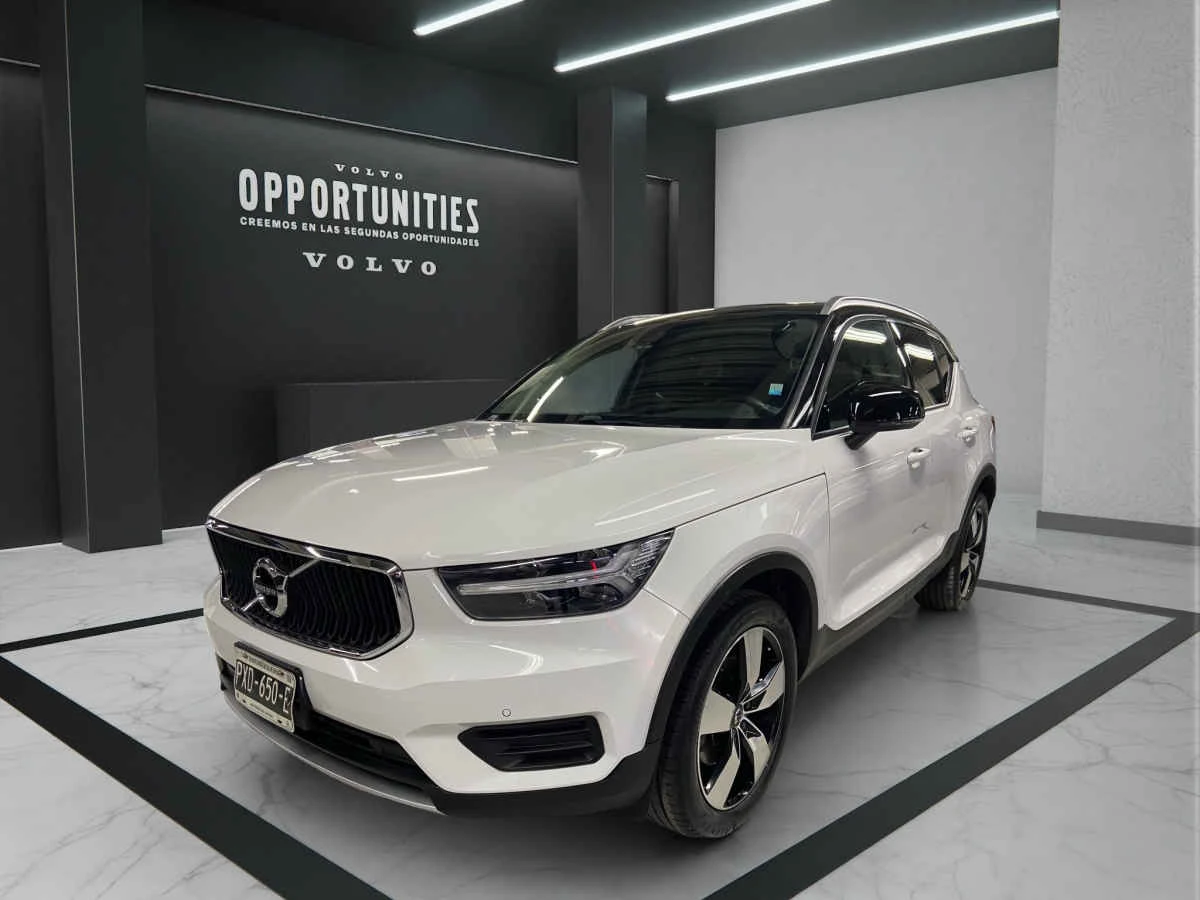 Volvo XC40 2019<