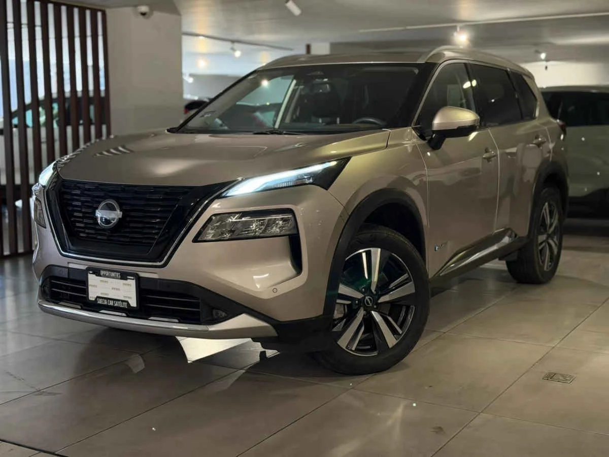 Nissan X-Trail 2025