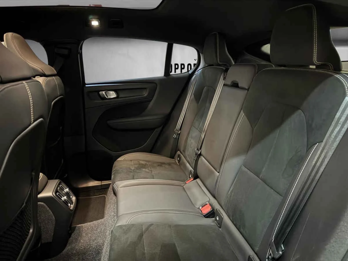 Volvo C40 2024