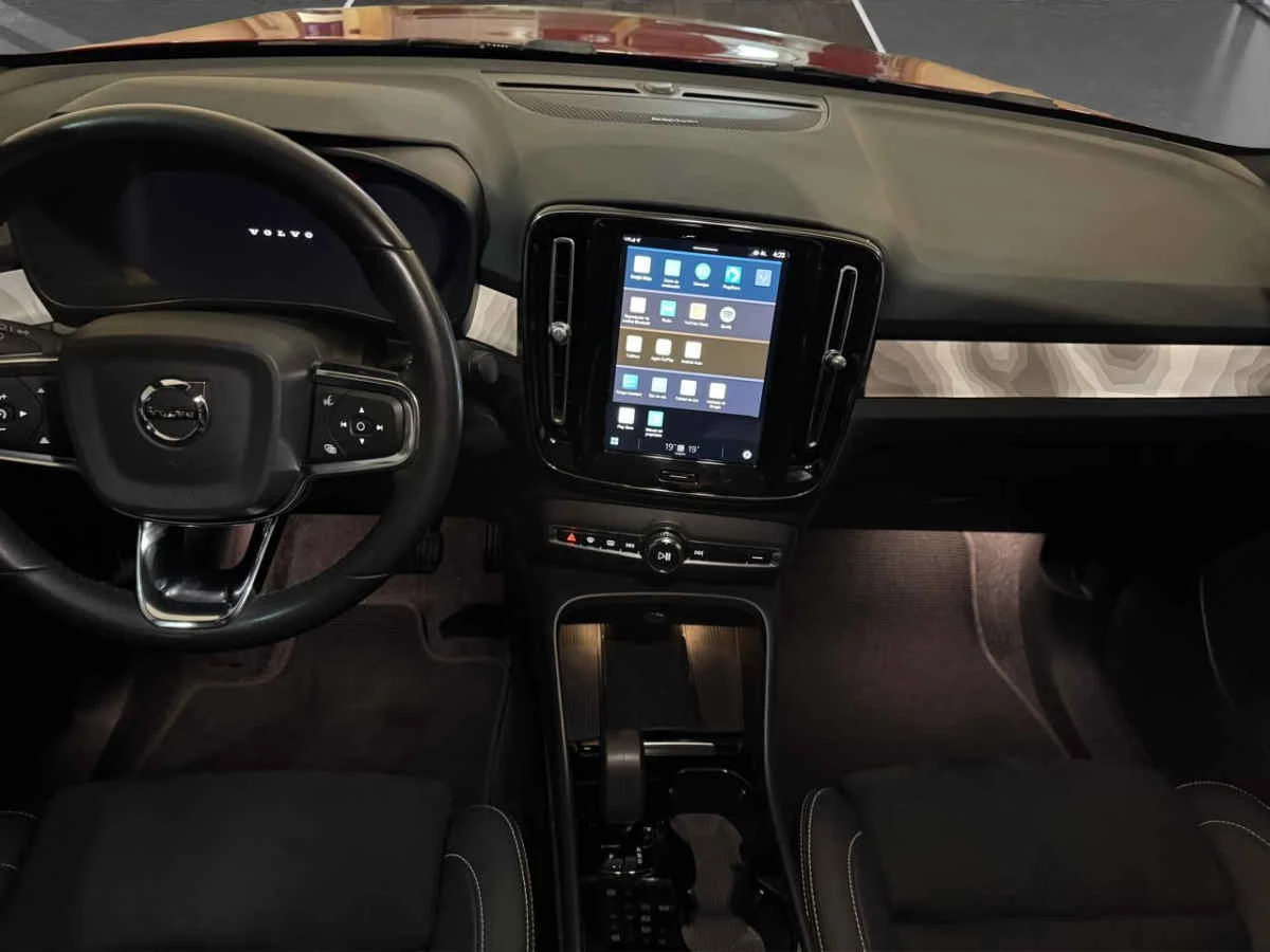 Volvo C40 2024