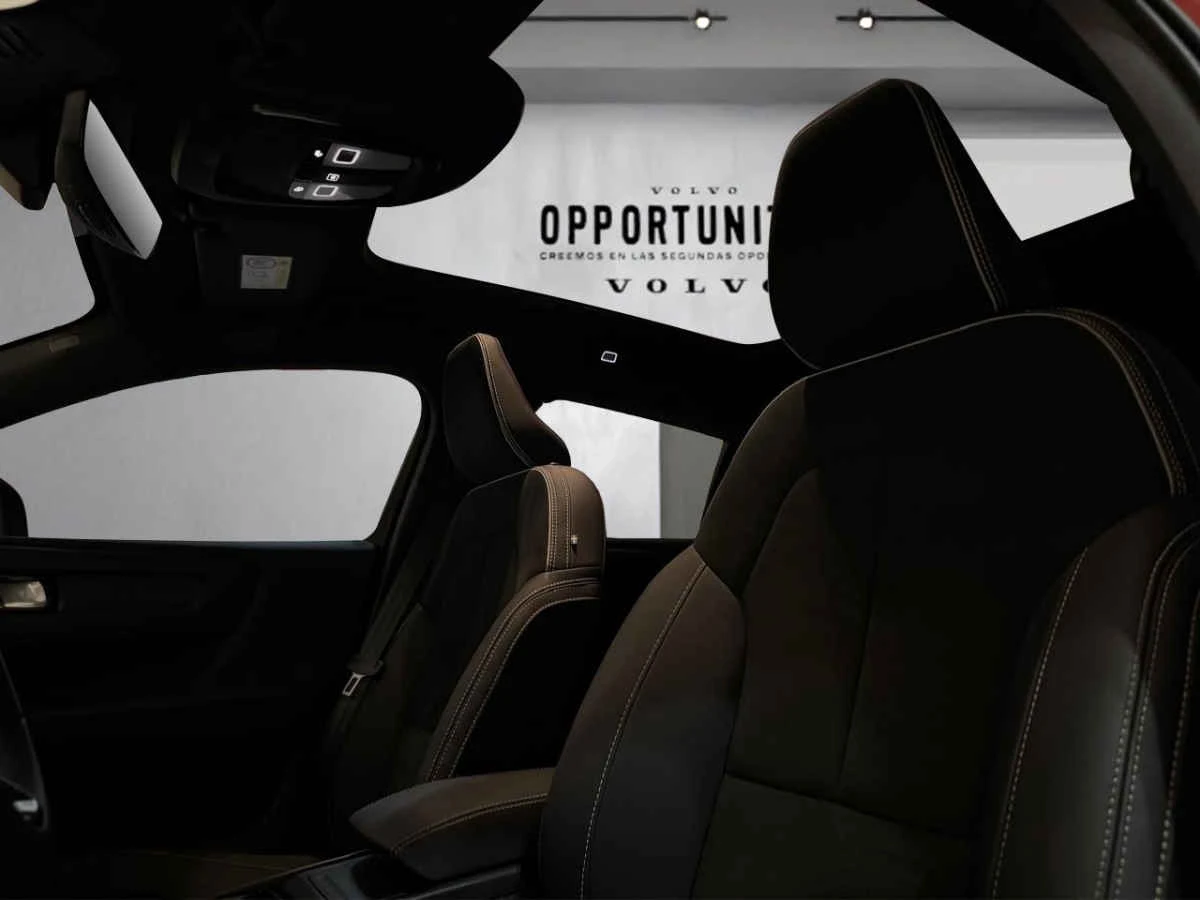 Volvo C40 2024