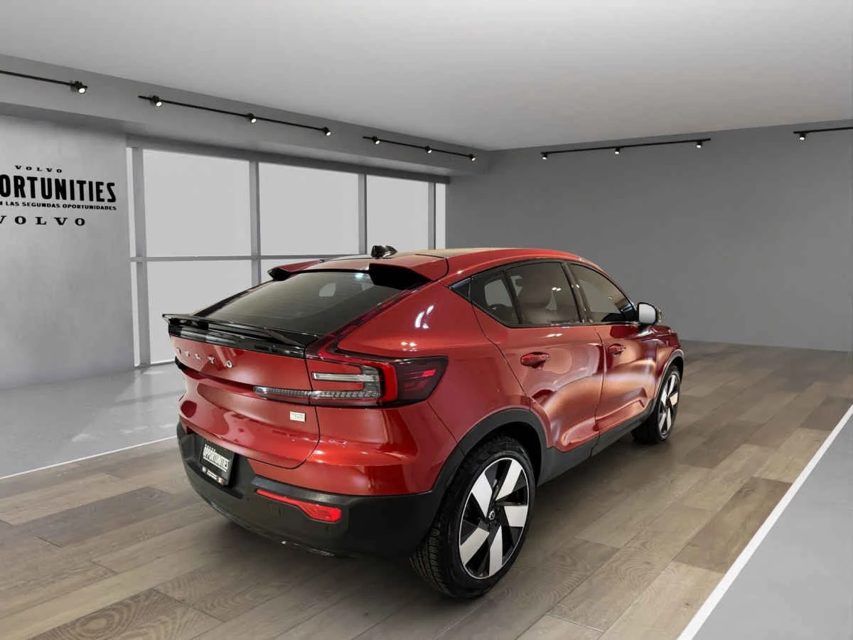 Volvo C40 2024