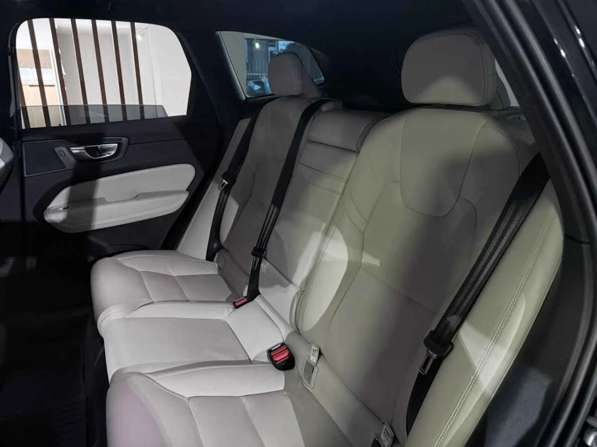 Volvo XC60 2021