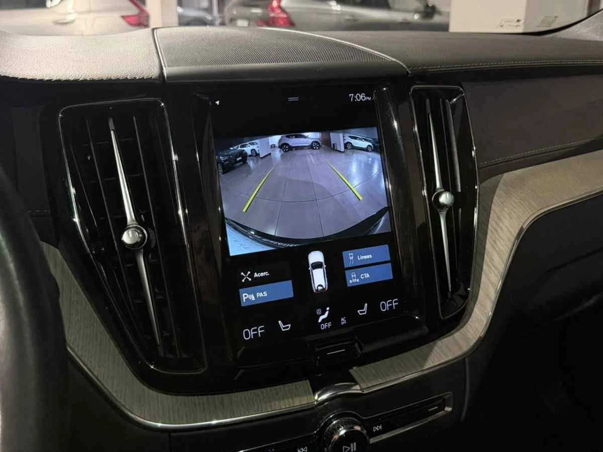 Volvo XC60 2021