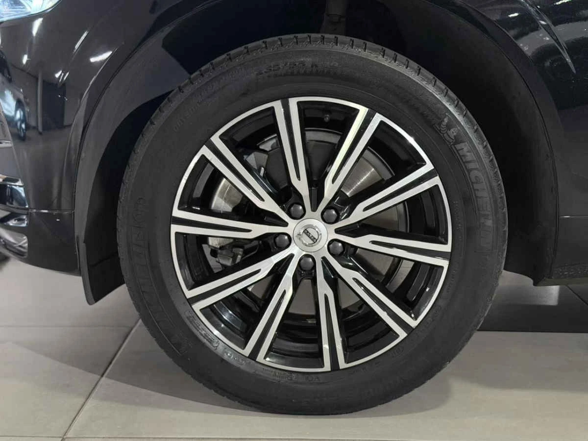 Volvo XC60 2021