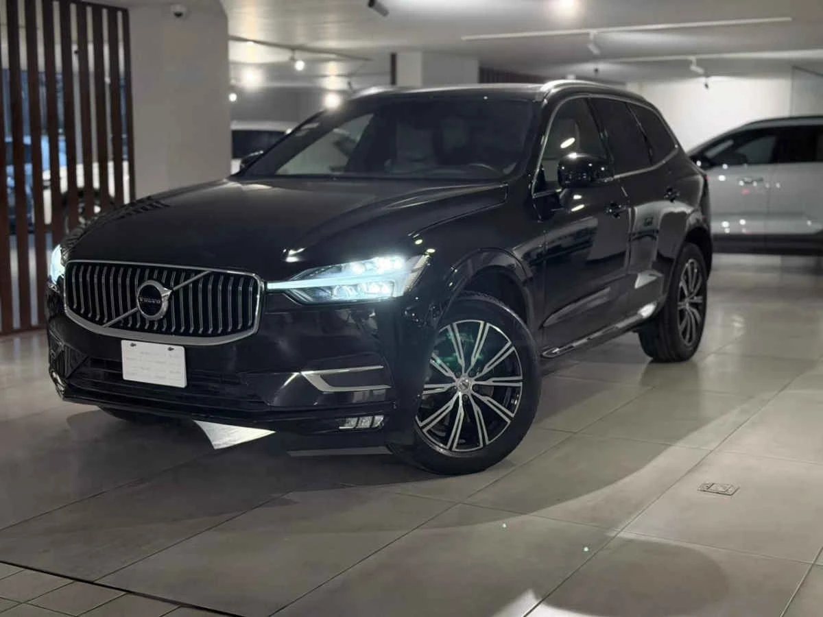 Volvo XC60 2021<
