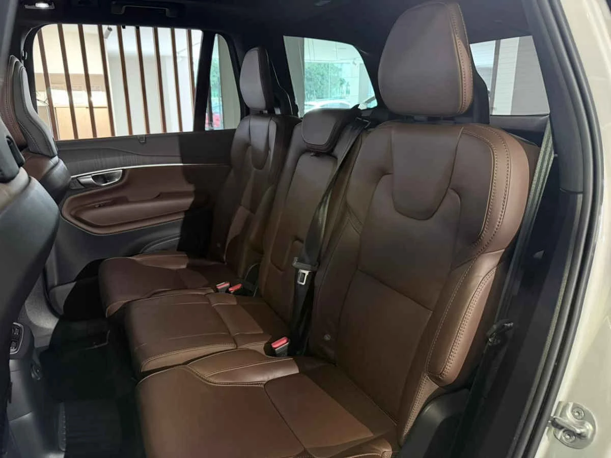 Volvo XC90 2024
