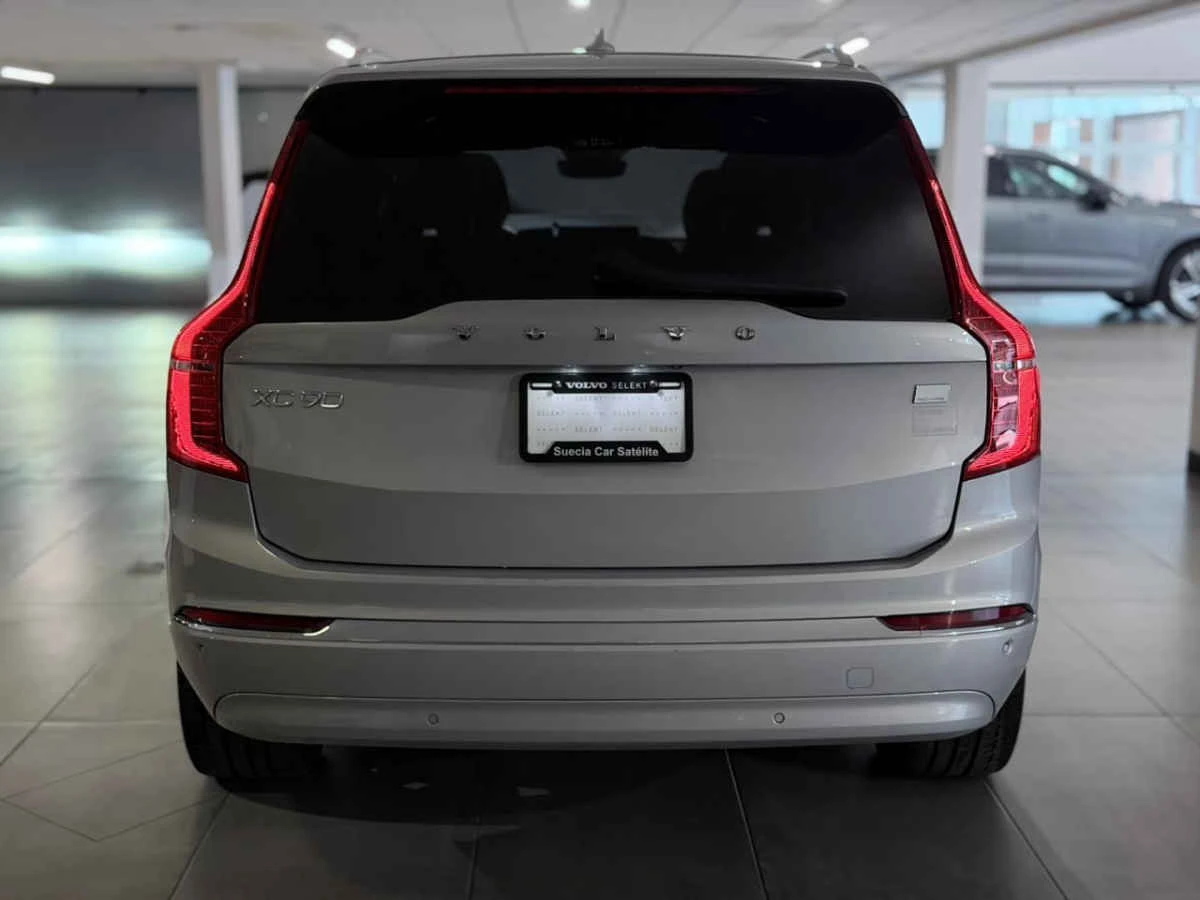 Volvo XC90 2024