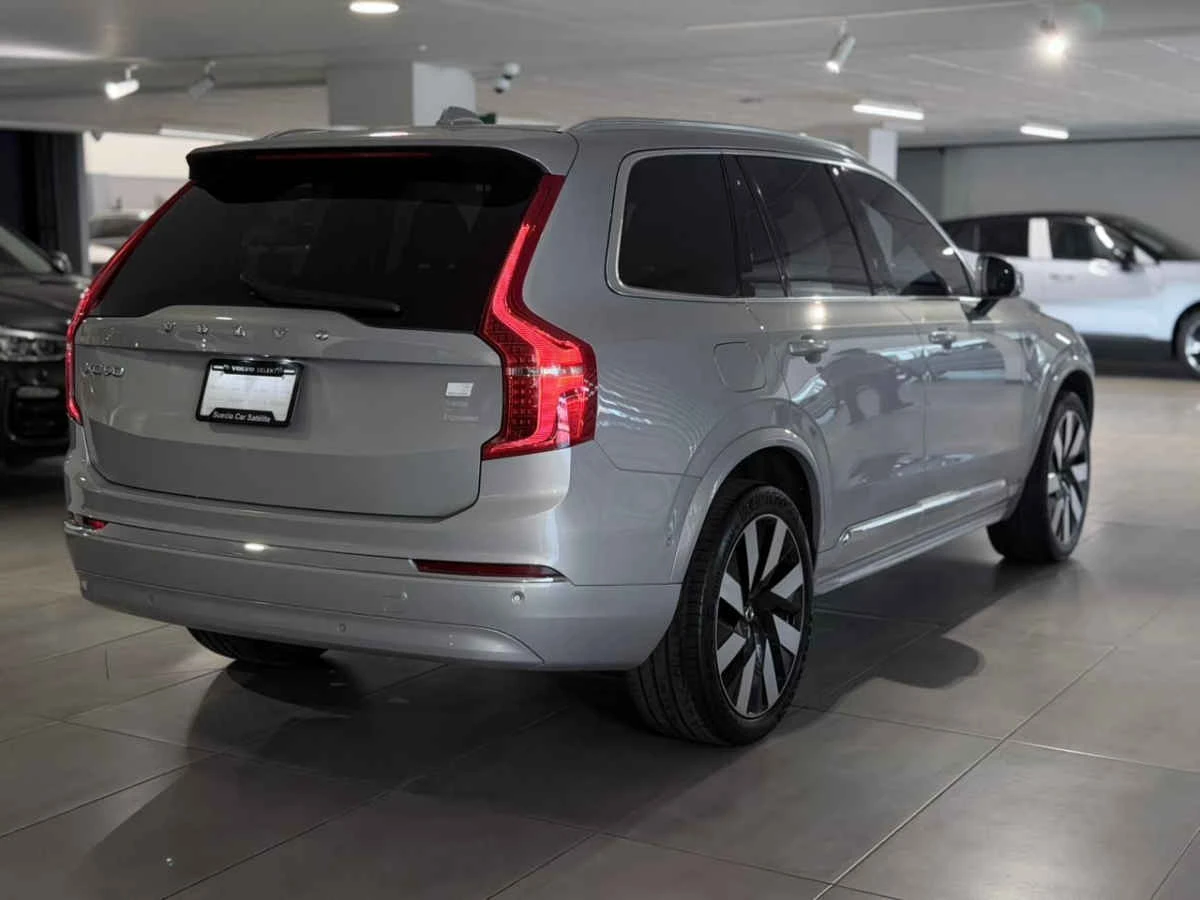 Volvo XC90 2024