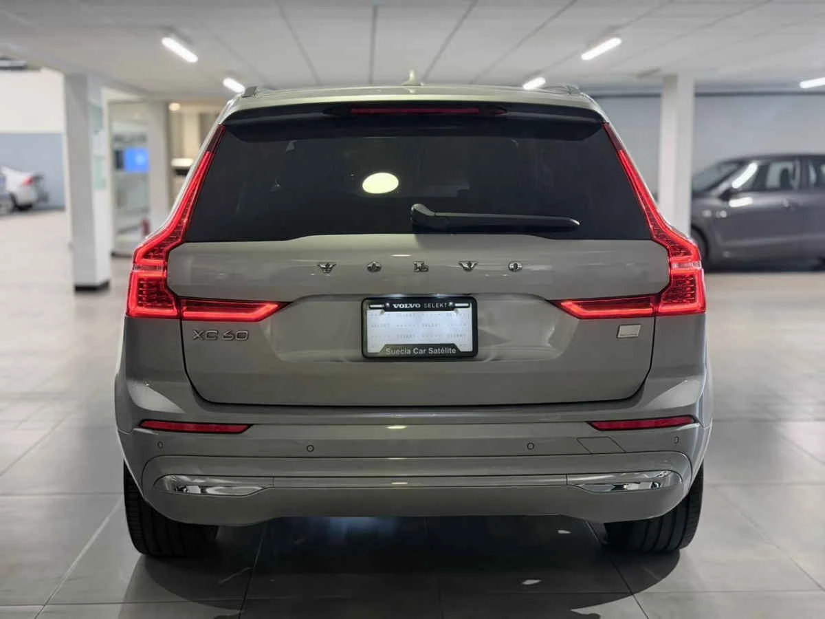 Volvo XC60 2024
