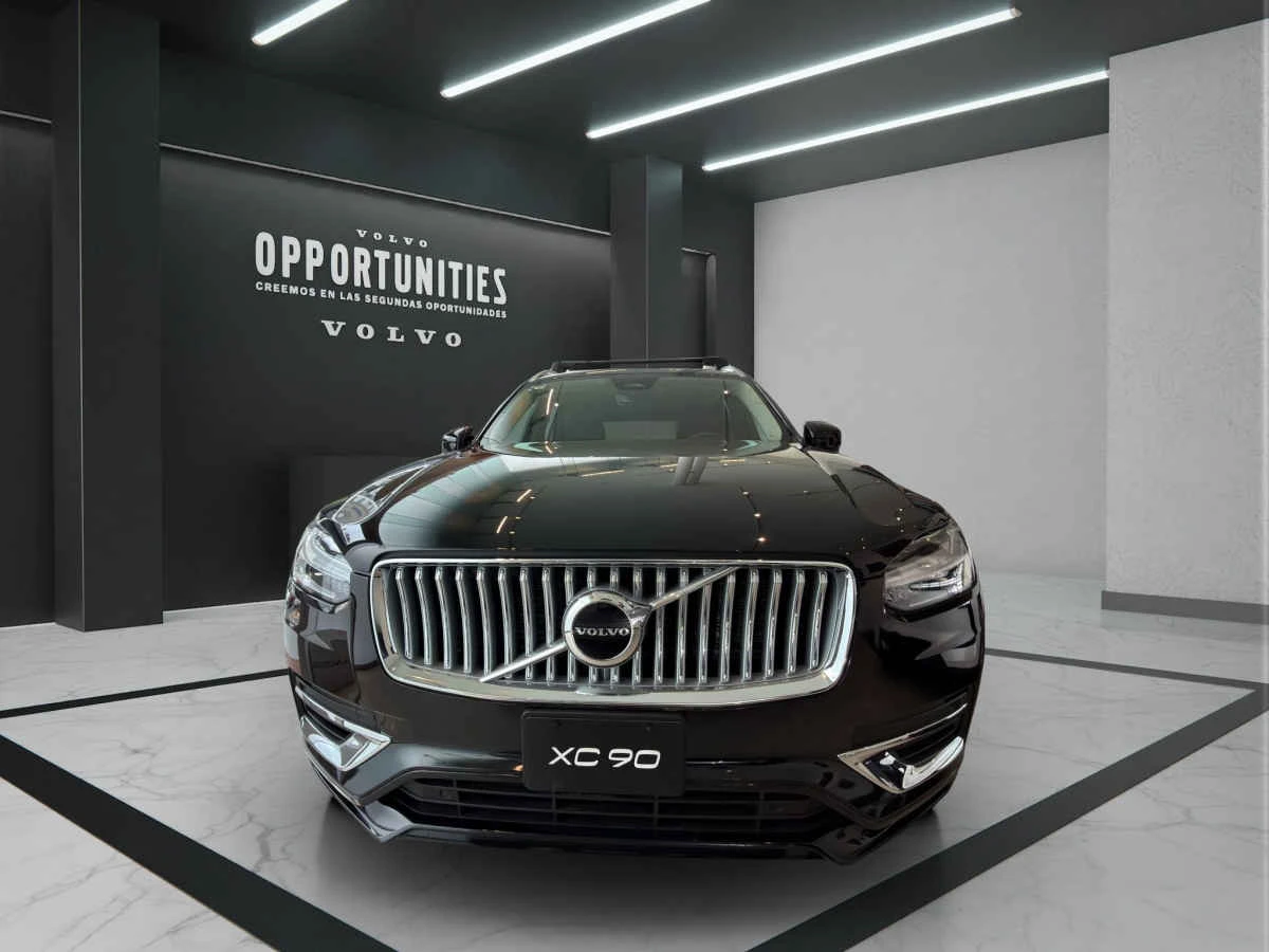 Volvo XC90 2023
