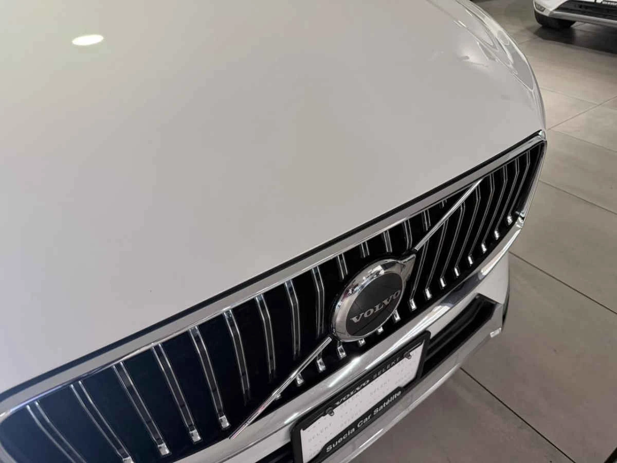 Volvo XC60 2024