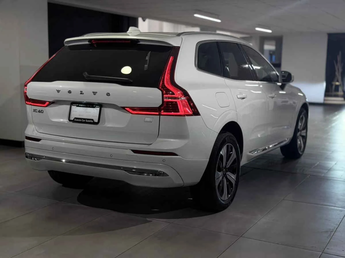Volvo XC60 2024