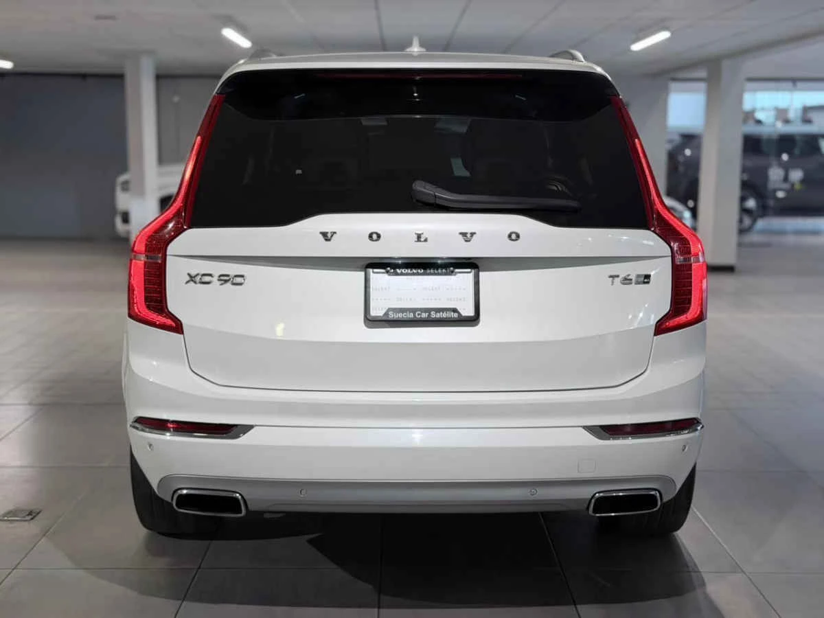 Volvo XC90 2019