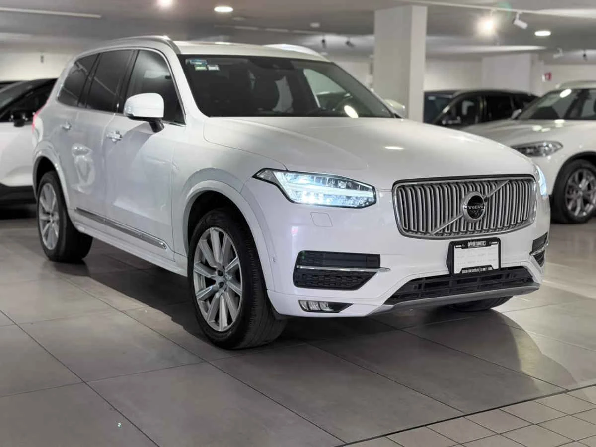 Volvo XC90 2019