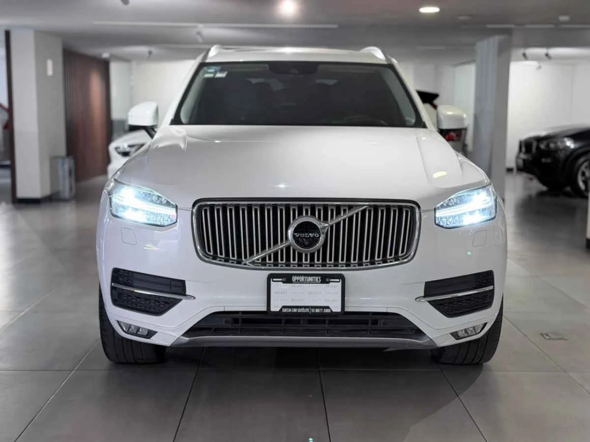 Volvo XC90 2019