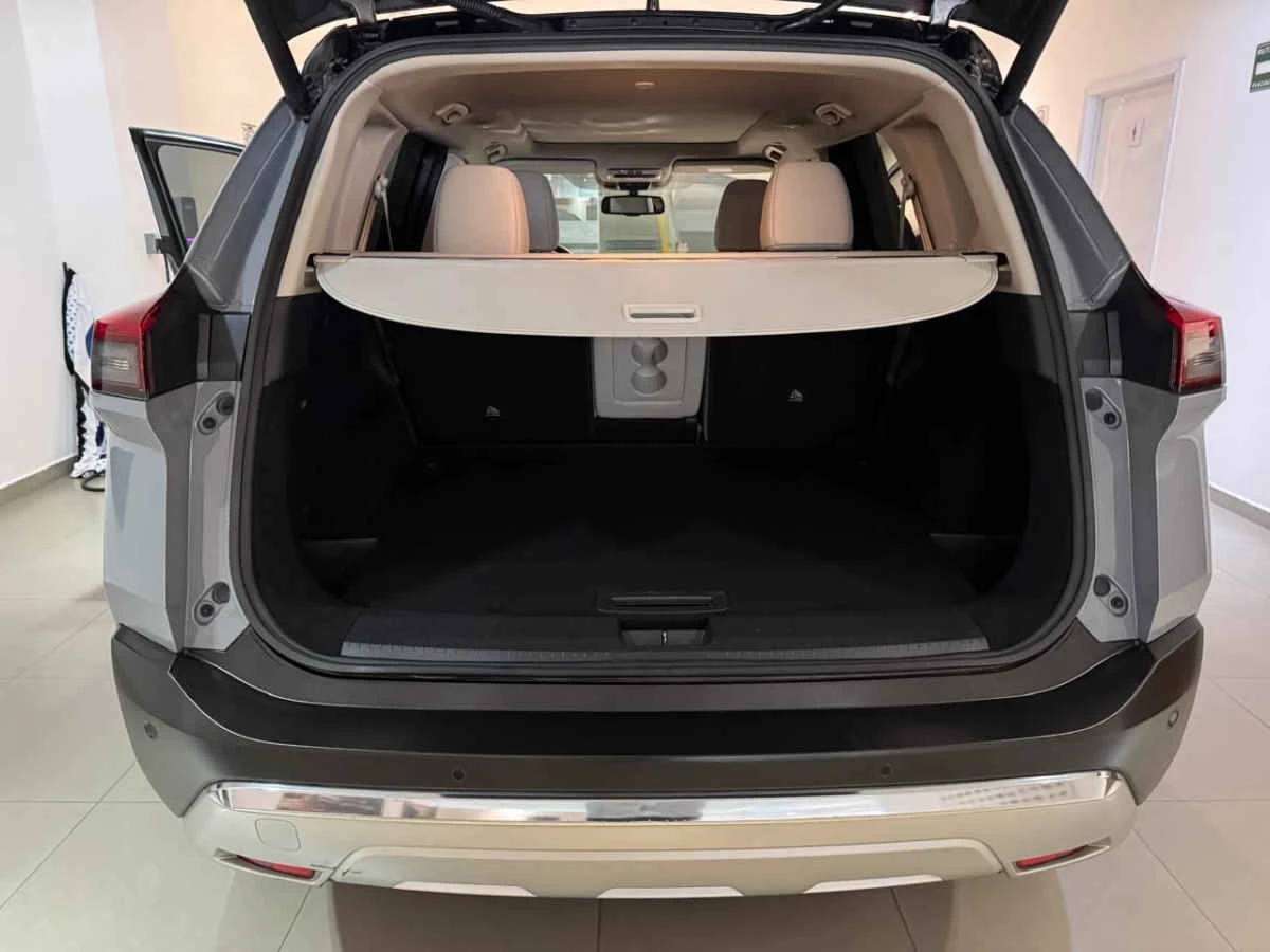 Nissan X-Trail 2024