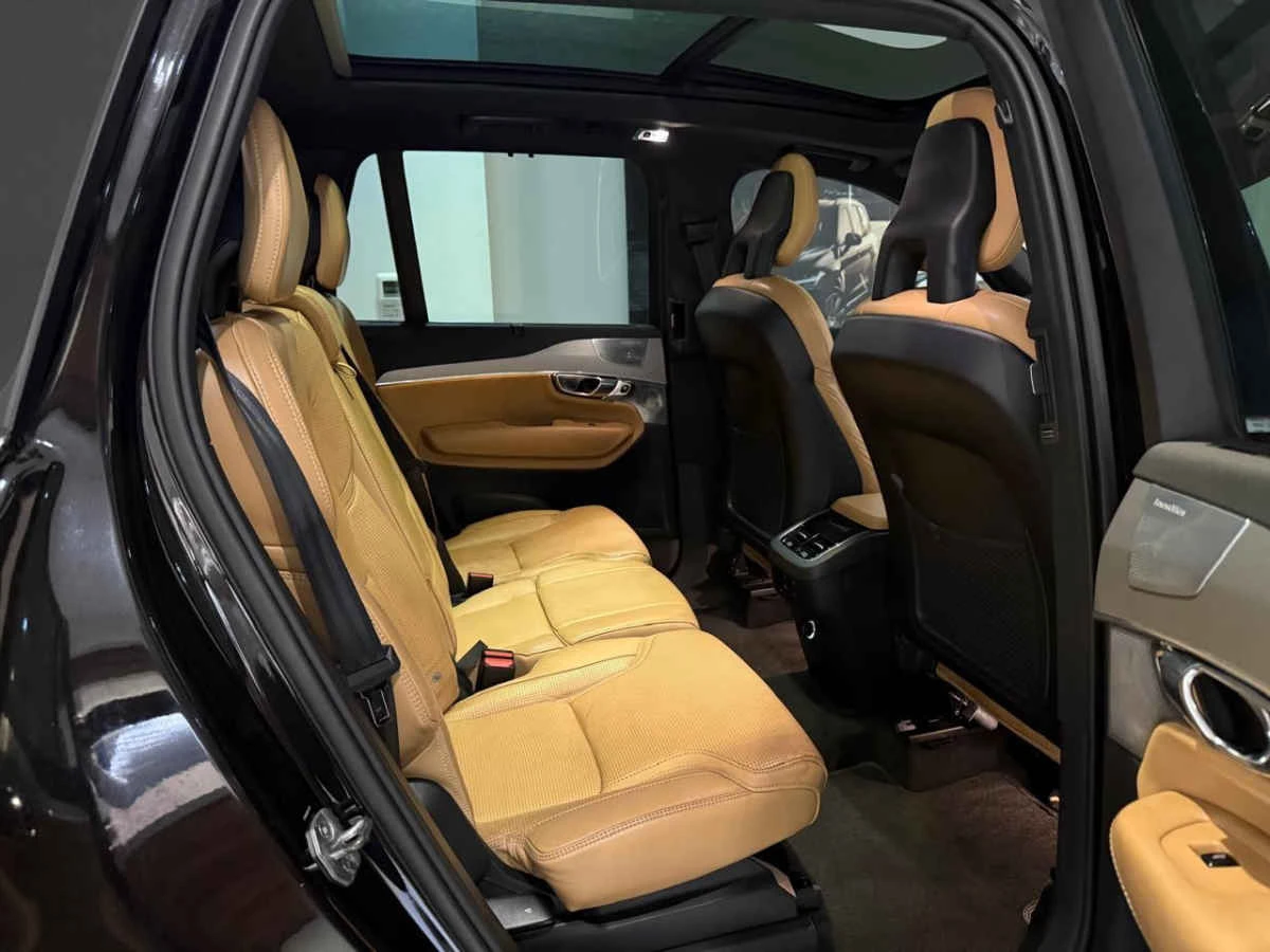 Volvo XC90 2016