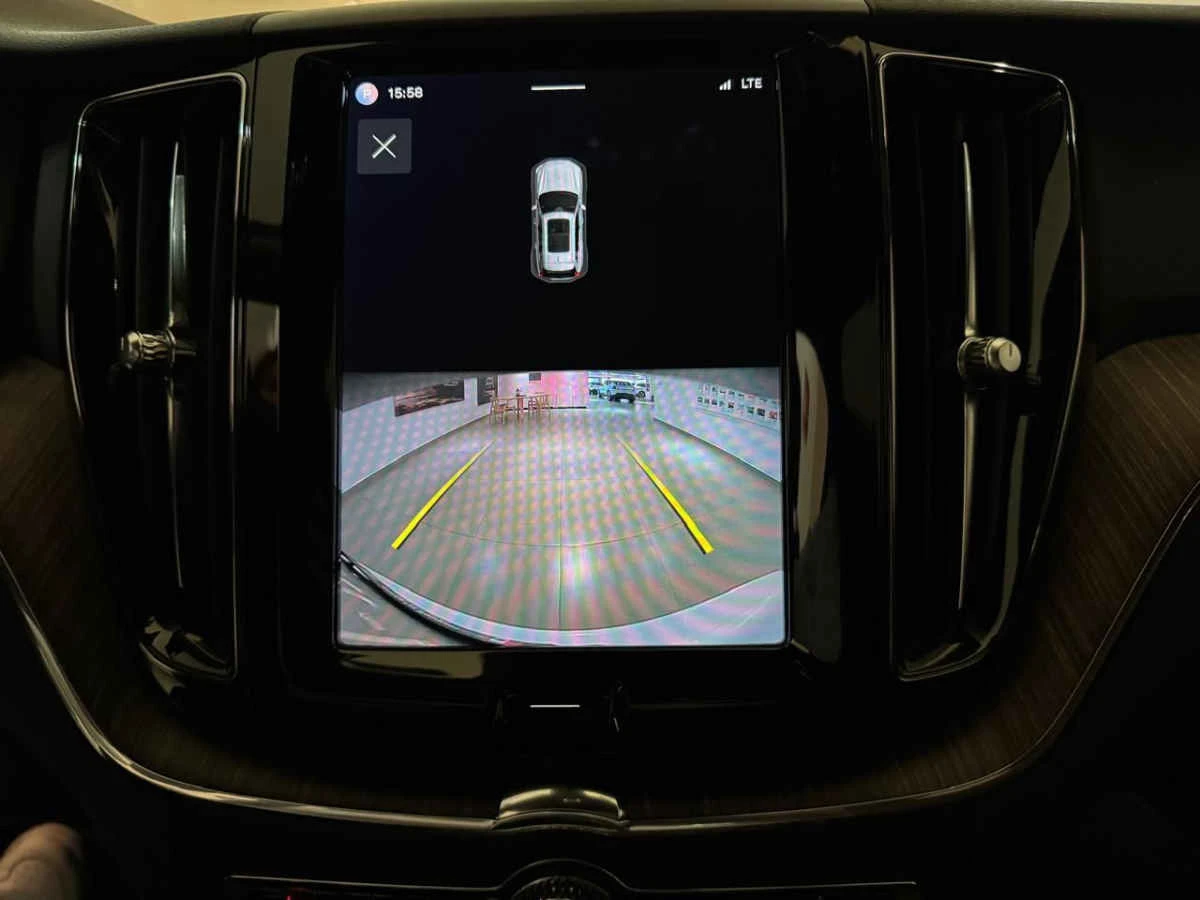 Volvo XC60 2023