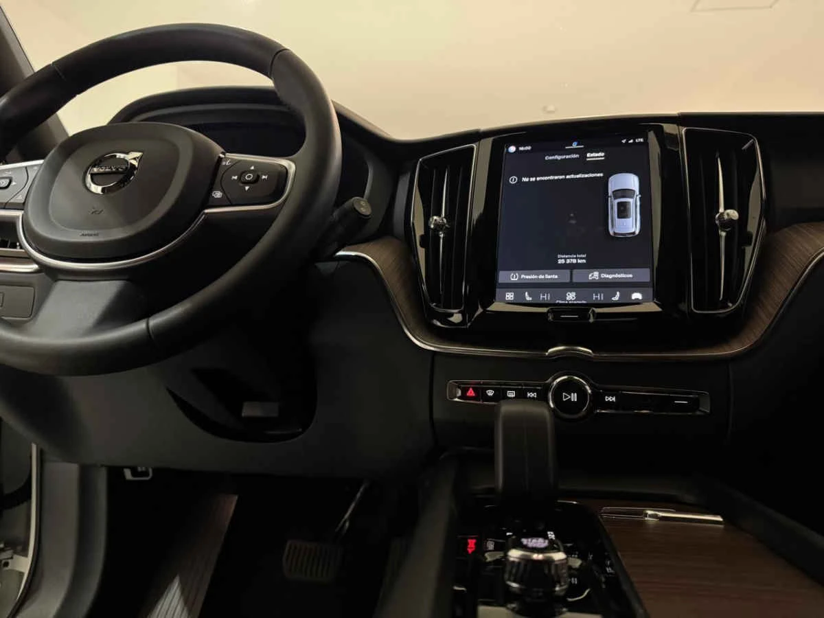Volvo XC60 2023