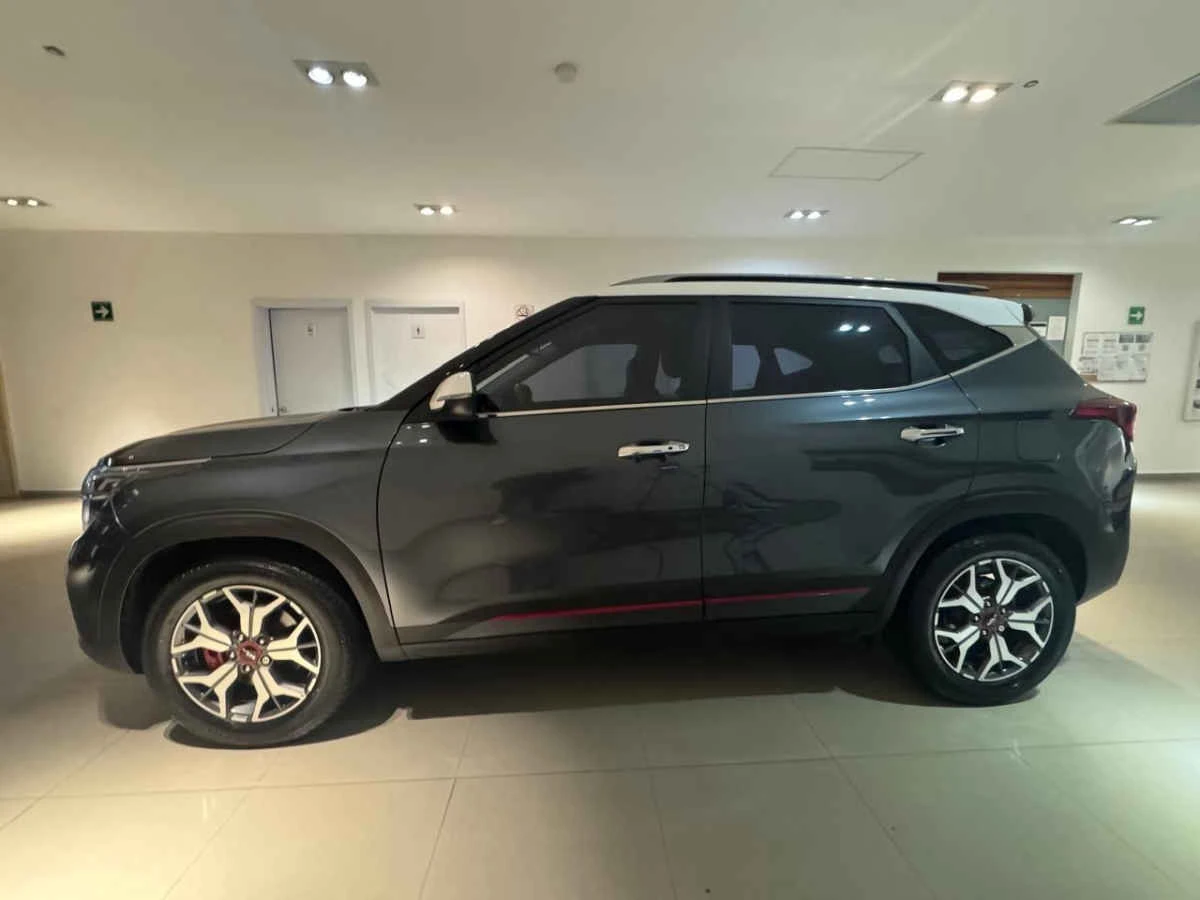 Kia SELTOS 2023