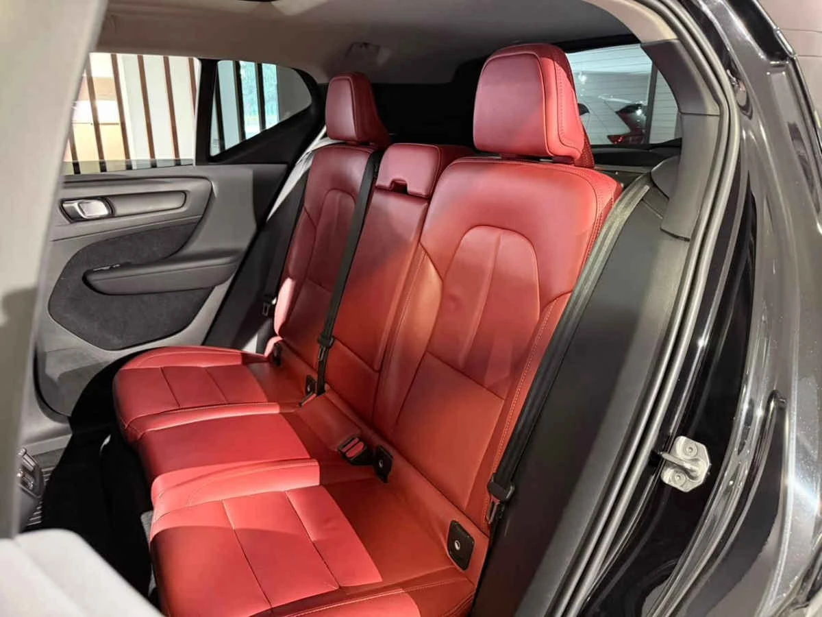 Volvo XC40 2021