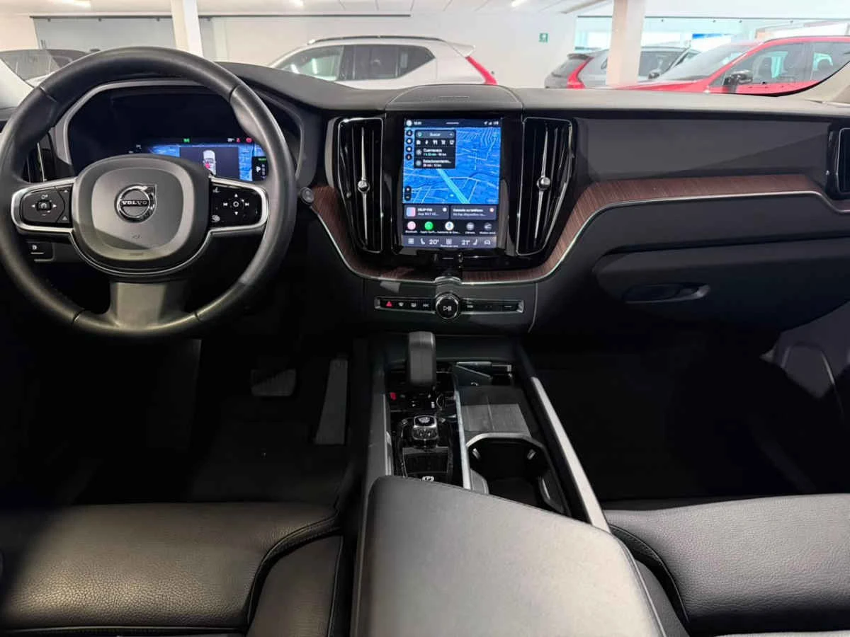 Volvo XC60 2024