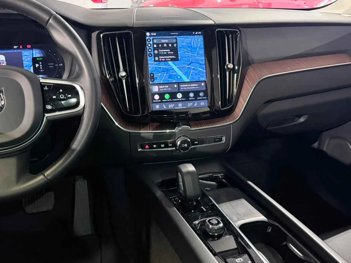 Volvo XC60 2024