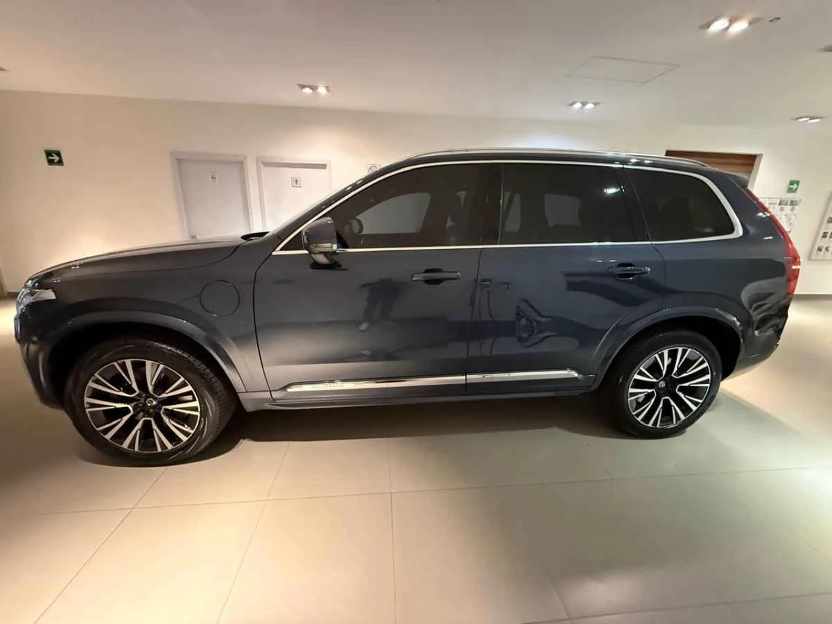 Volvo XC90 2023