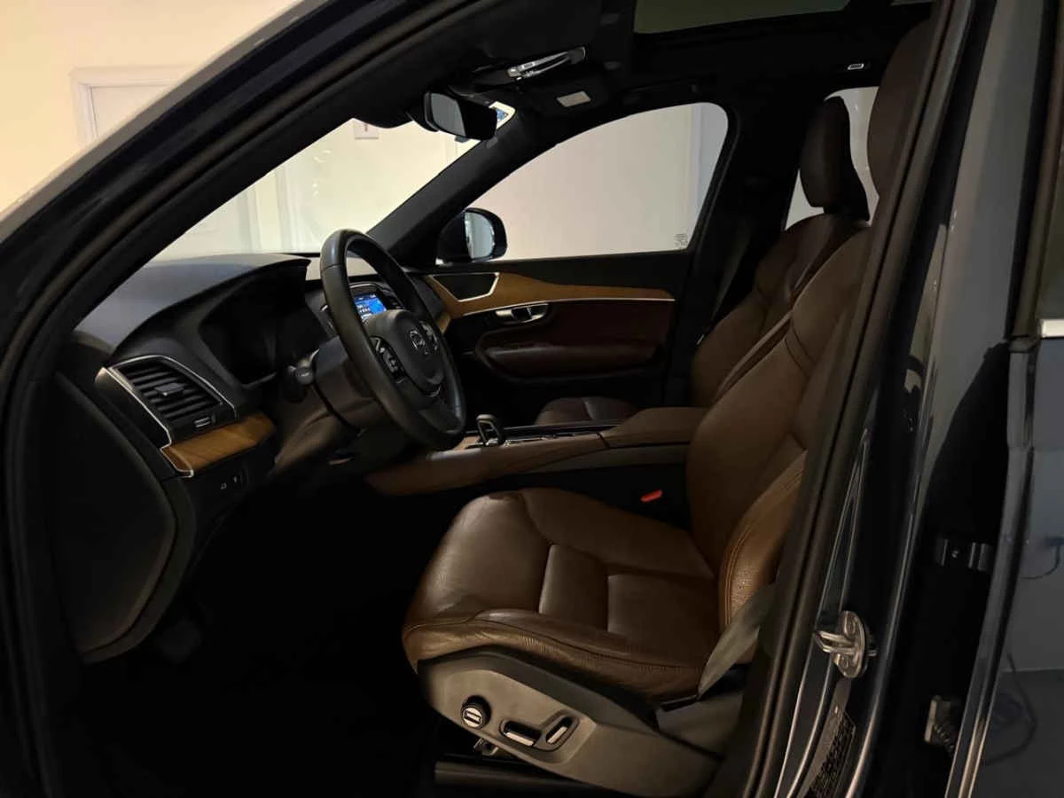 Volvo XC90 2023